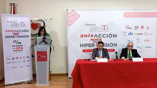 La prevalencia de Hipertensión Arterial en México es de 32.6%, lo que significa que uno de cada tres mexicanos la padece